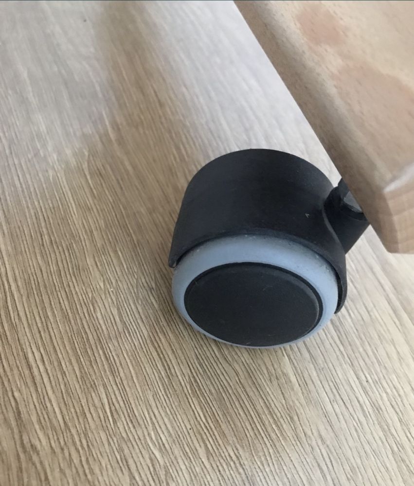 Ergonomiczny klękosiad, klęcznik odciążający kręgosłup
