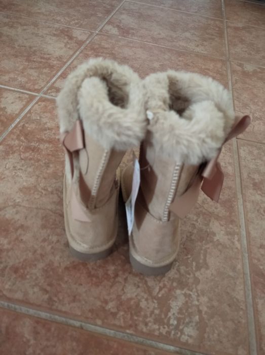 Botas novas da Zippy tamanho 19