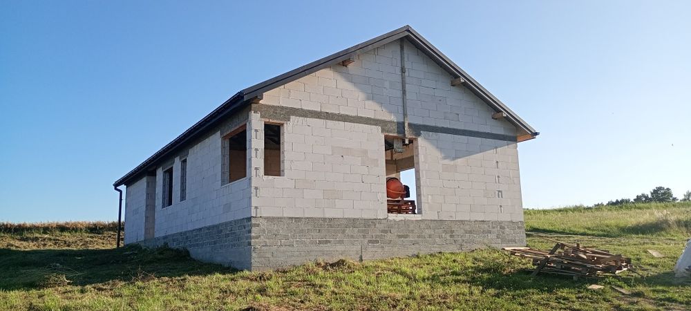 Dom stan surowy Buczyna zrobione wszystkie przyłącza