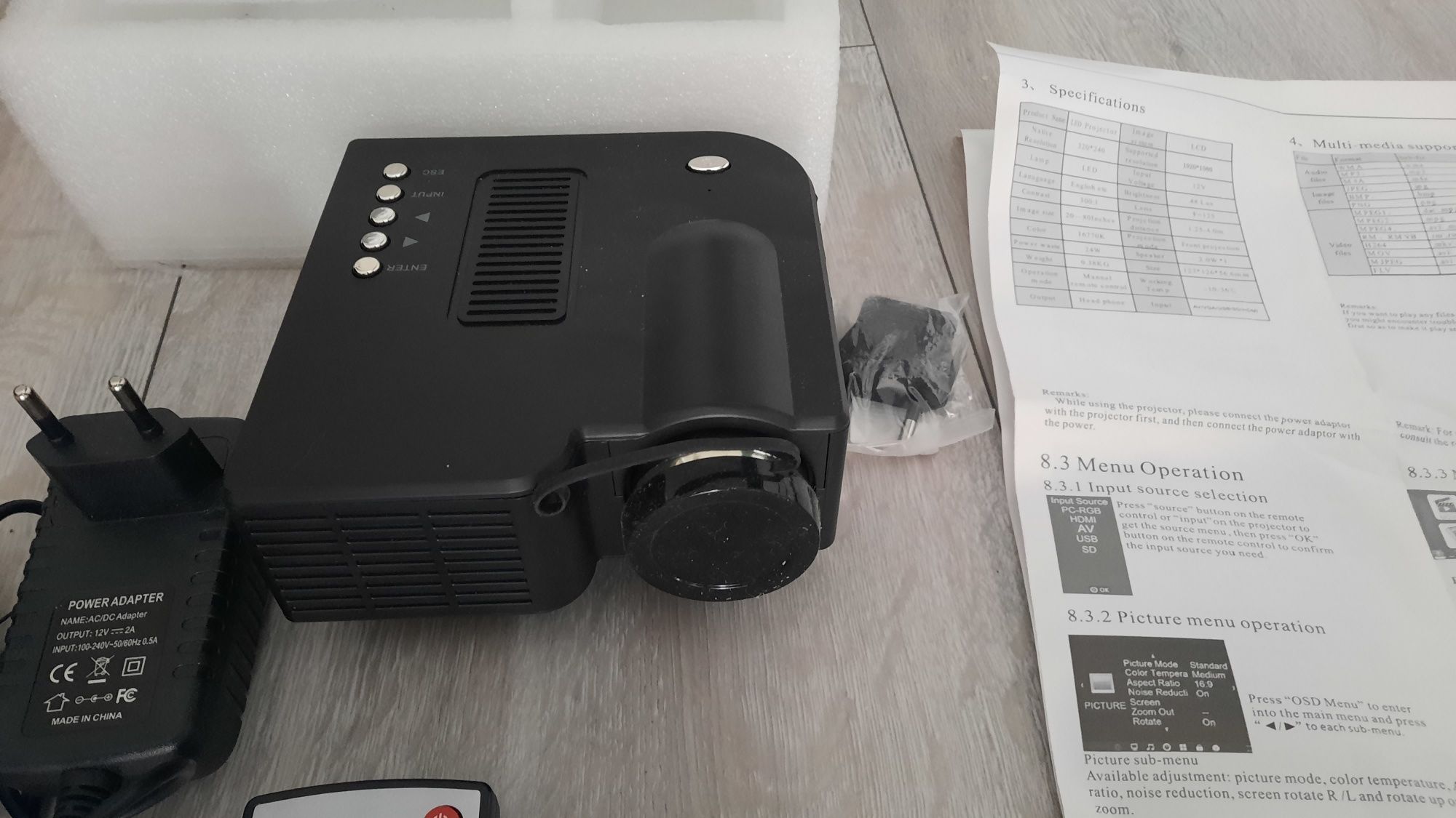 Projektor rzutnik