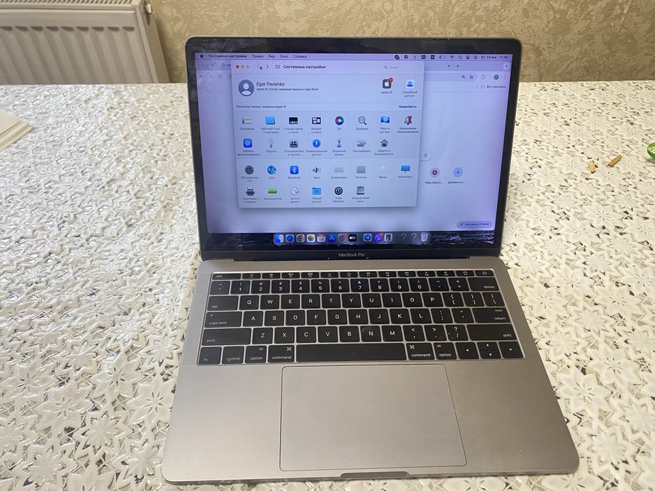 MacBook pro 2016 на запчастини A1708