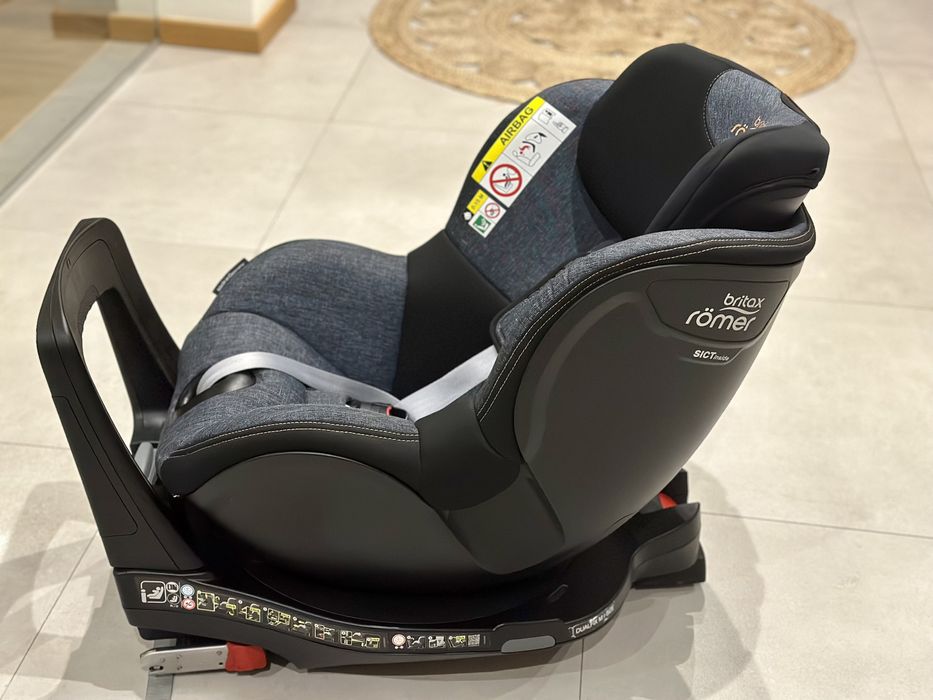 Britax Romer Fotelik Dualfix M I-SIZE blue marble