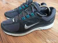 Кросівки Nike Vomero 7