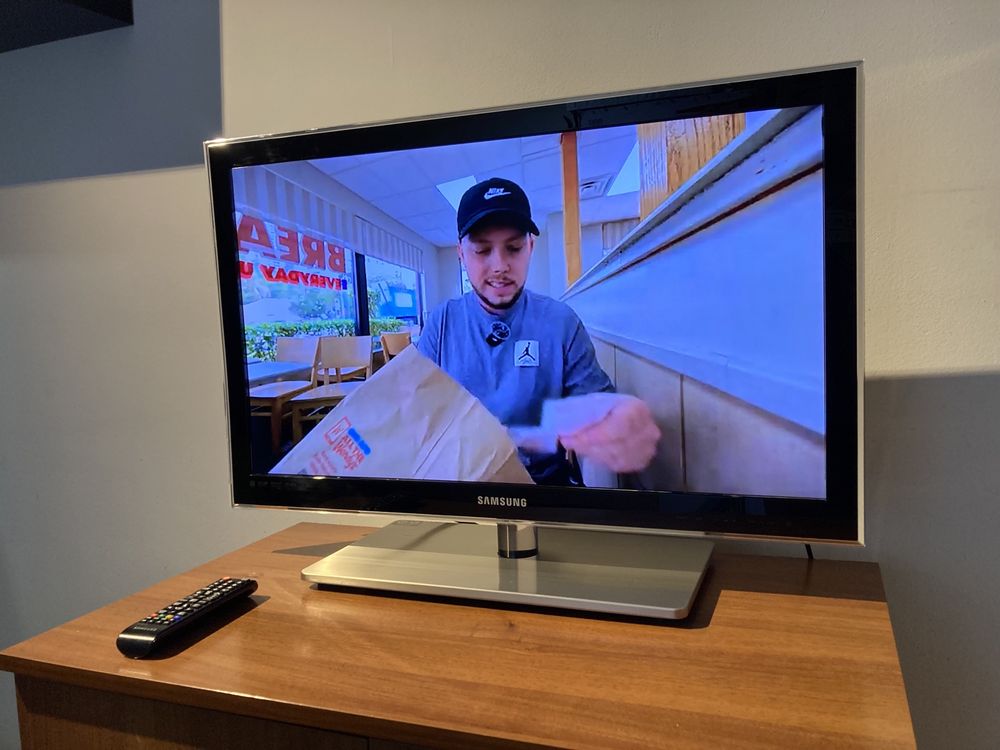 Samsung 32” LED TV | UE32C6000 | sprawny z pilotem