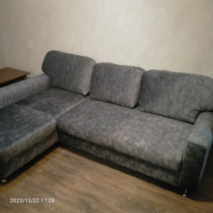 Ремонт і перетяжка м'яких меблів