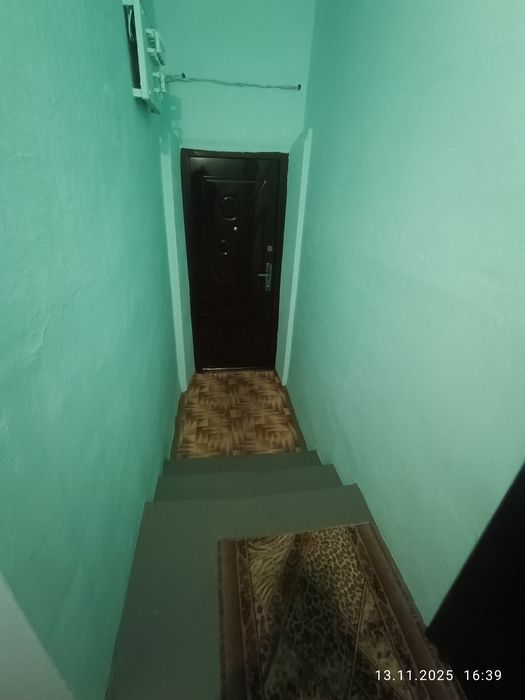 В Продажу ЧУДОВА Квартира 1/2