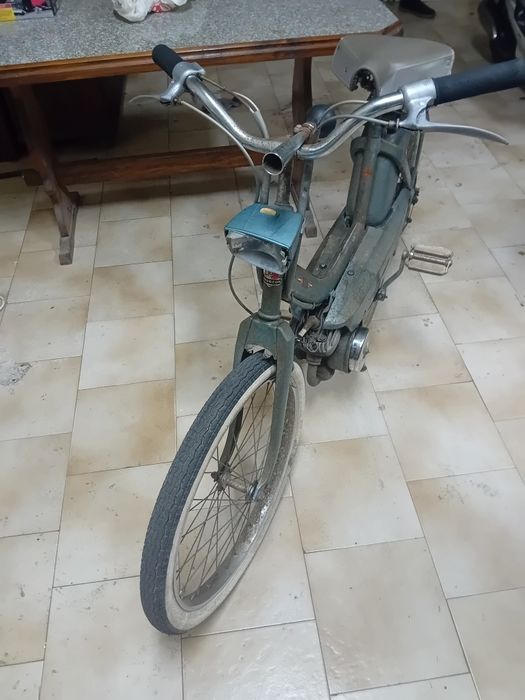 Mobilete Peugeot BB A trabalhar e a andar bem