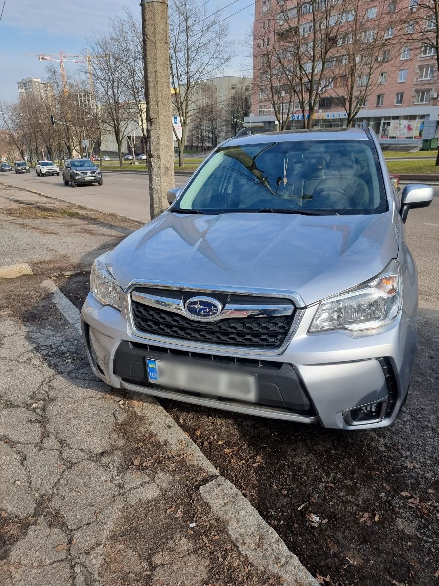 Subaru Forester продам