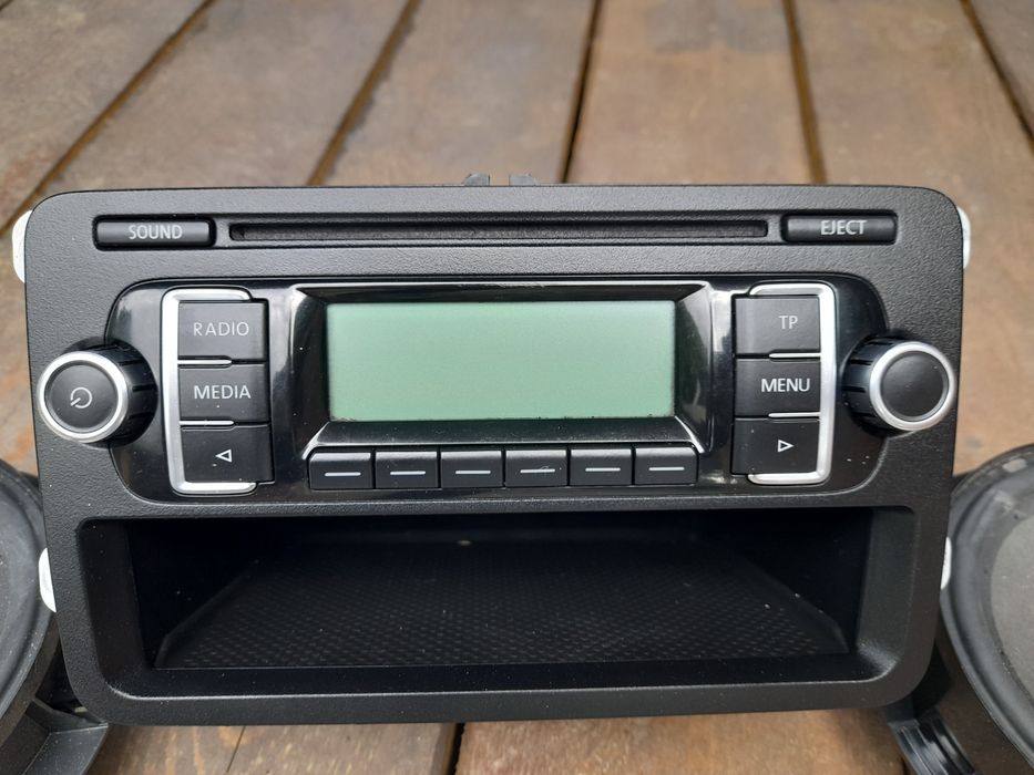 Магнитола гольф 6 с динамиками