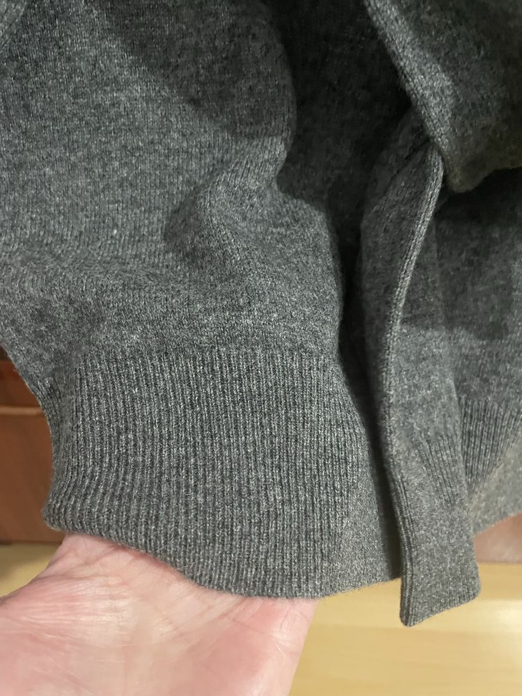 Wełna , kaszmir sweterek Massimo Dutti.  S/M