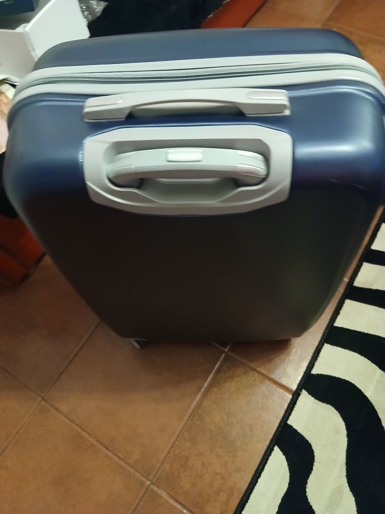 Mala viagem para ferias e afins