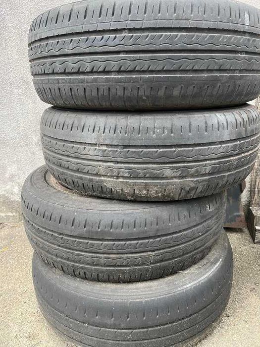 4 pneus com jante 185/65 R14