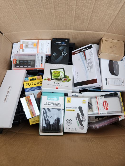 Lote de peças eletrónica