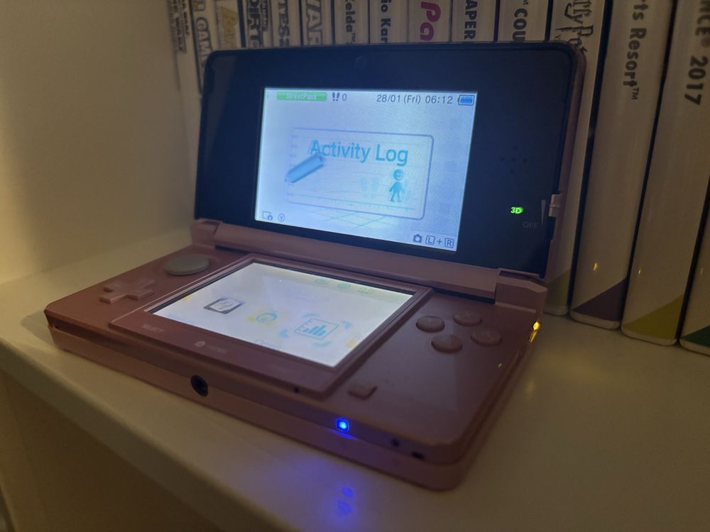 Konsola Nintendo 3DS Super stan ladowarka