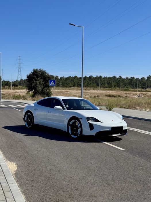 Porsche Taycan Turbo