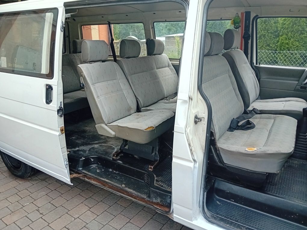 Vw transporter long długi 2.4d 9 osób hak