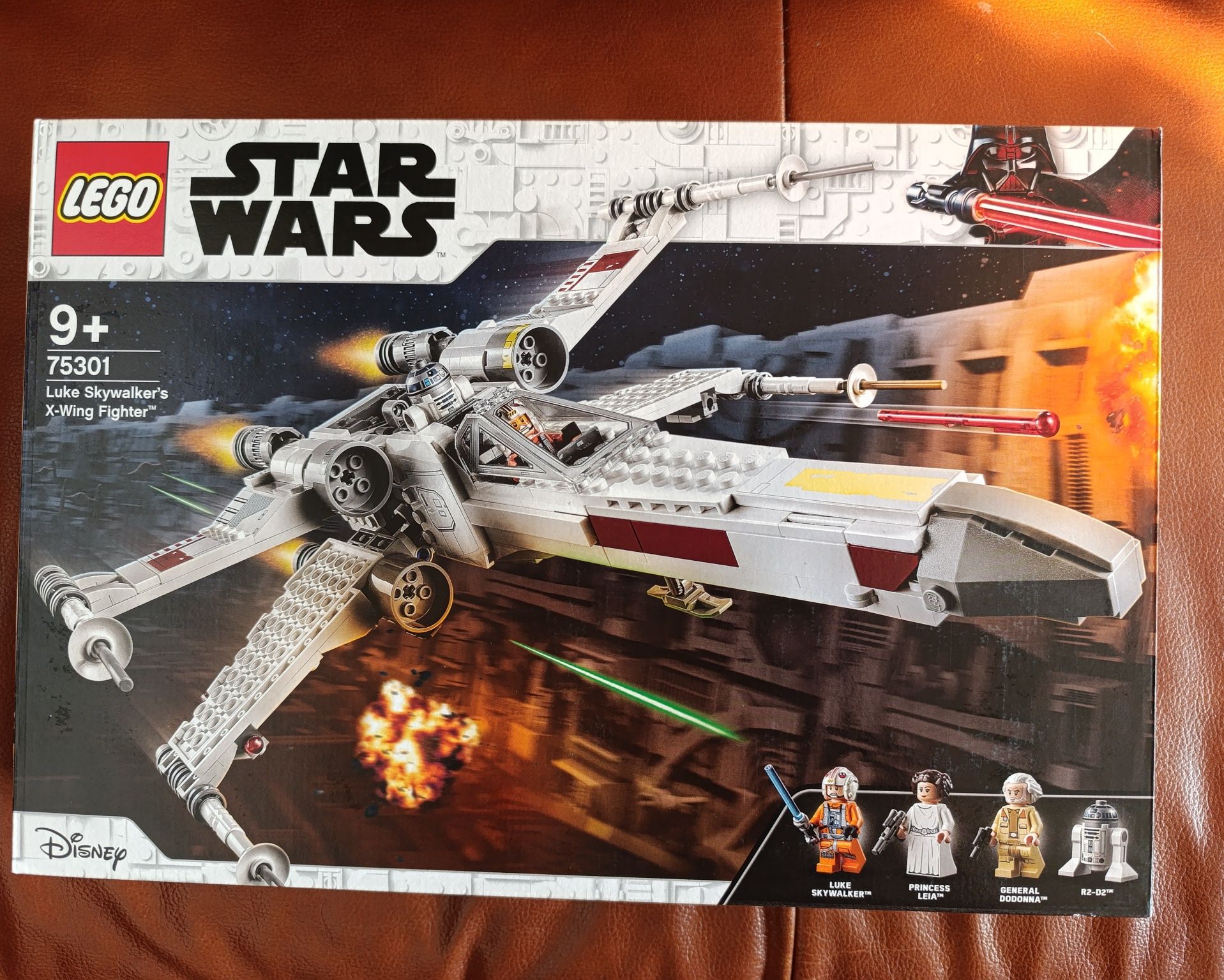 LEGO Star Wars 75301 Myśliwiec X-Wing Skywalkera