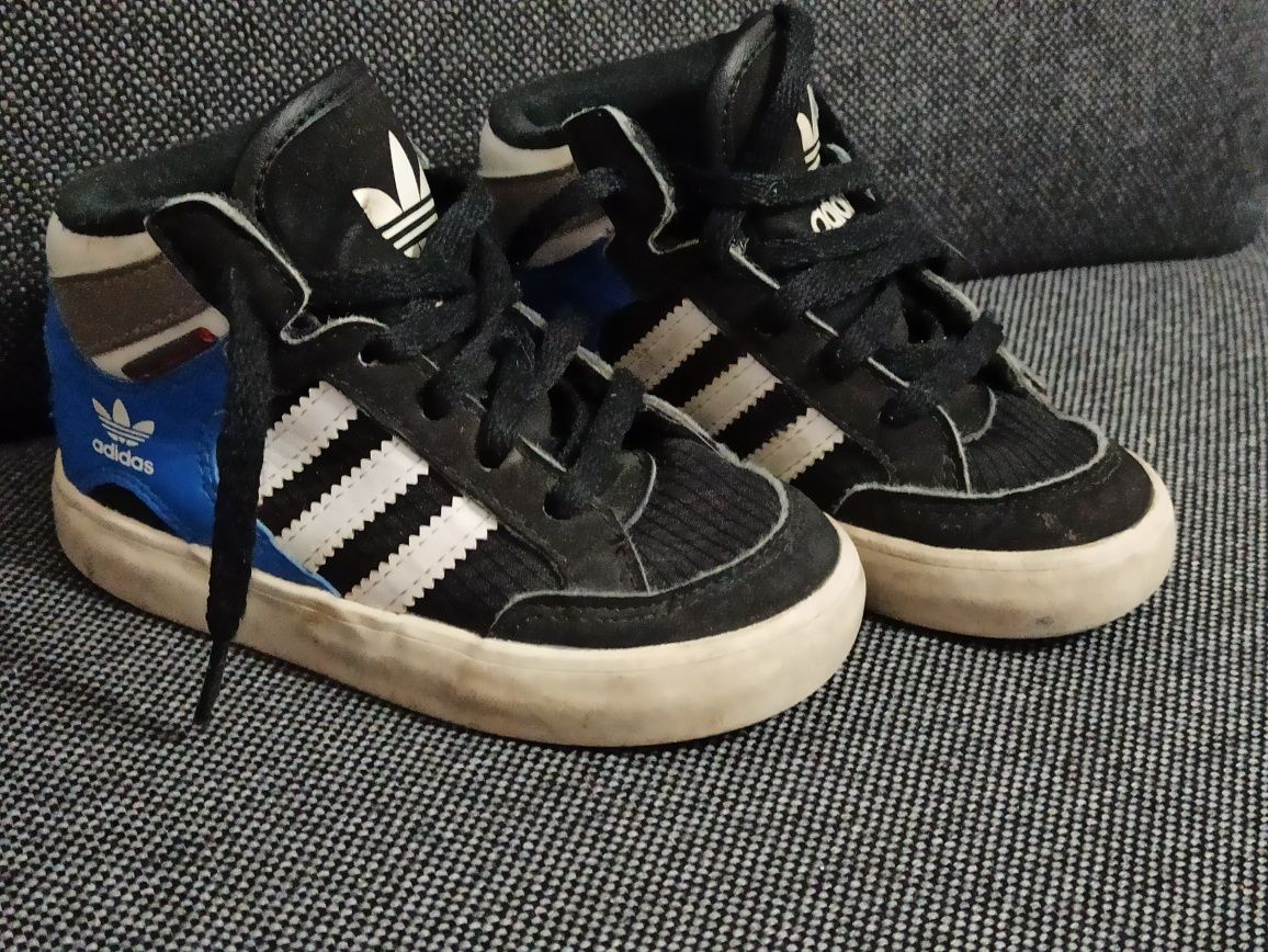 Buciki adidas rozmiar 22