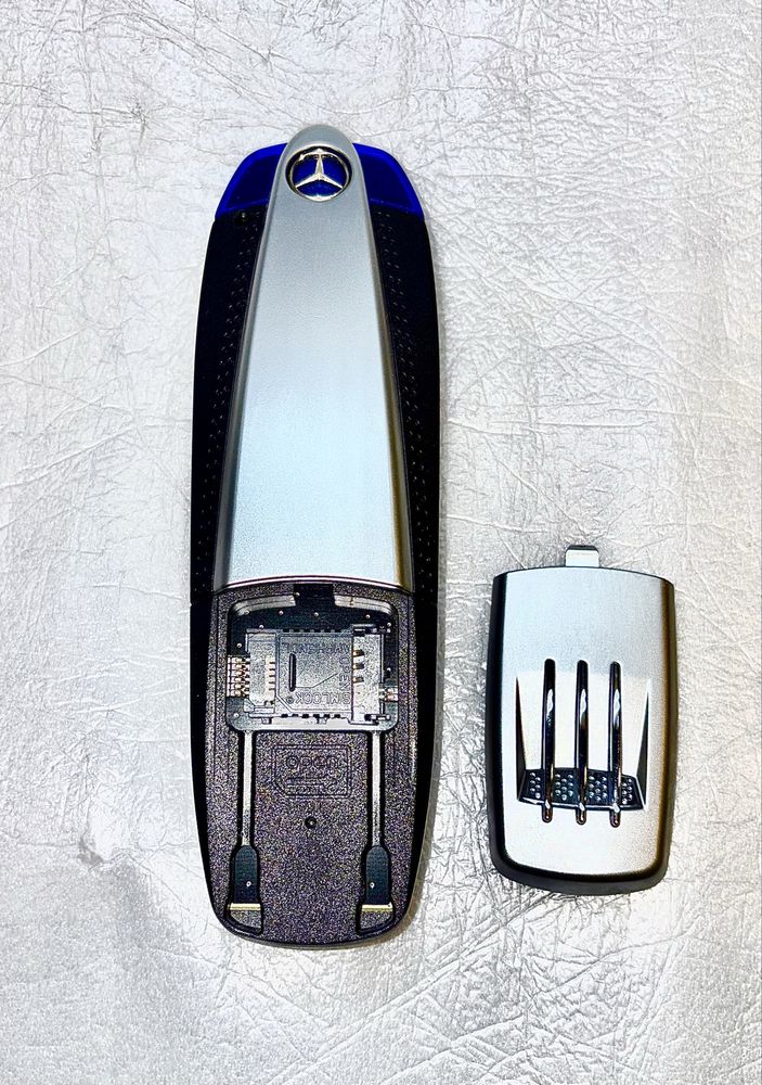 Miduł Adapter lBLUETOOTH UHI Mercedes S W221 CL W216 W164 ML X164 GL