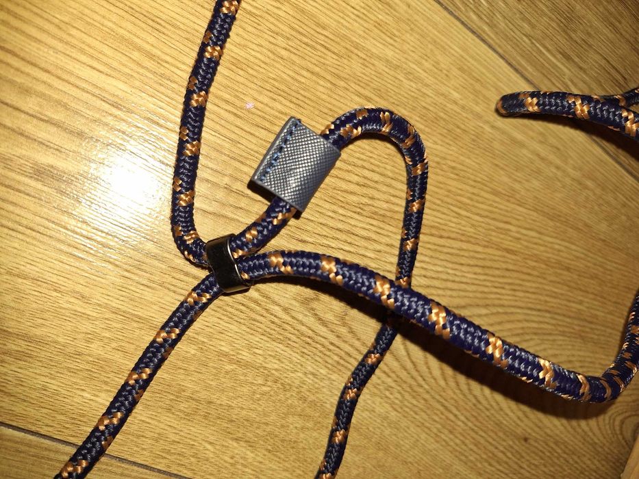 Torebka na telefon brąz zadbana