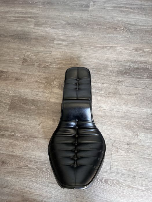 Várias peças Harley Davidson
