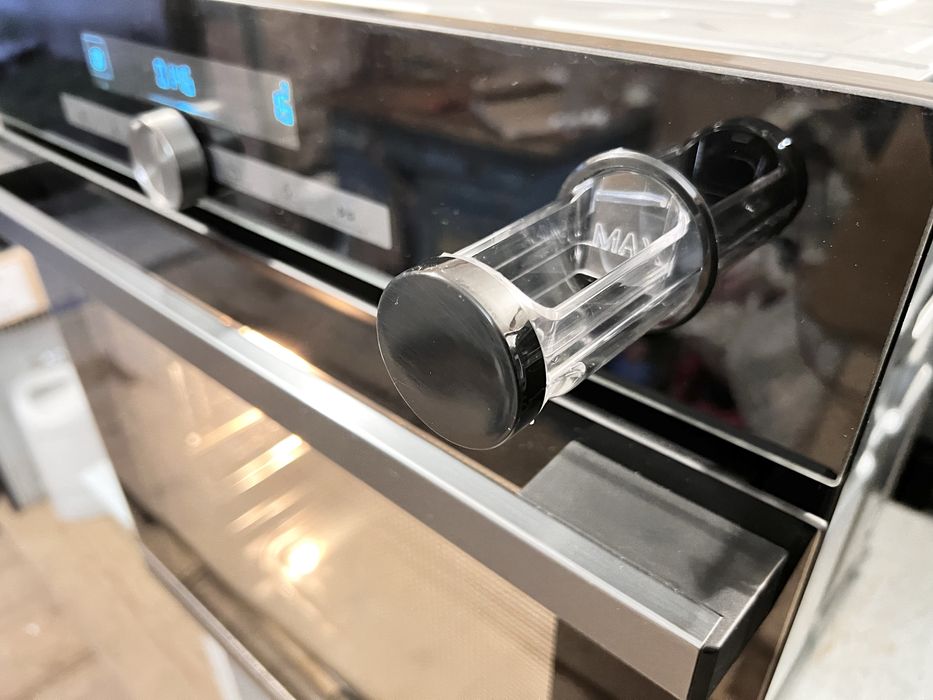 Духовка Gorenje з пароваркою (Словенія)