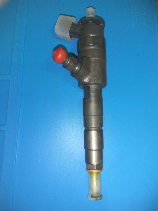 0445110340 Bosch форсунка (PEUGEOT 1,6HDI) CITROEN FORD OPEL VAUXHALL