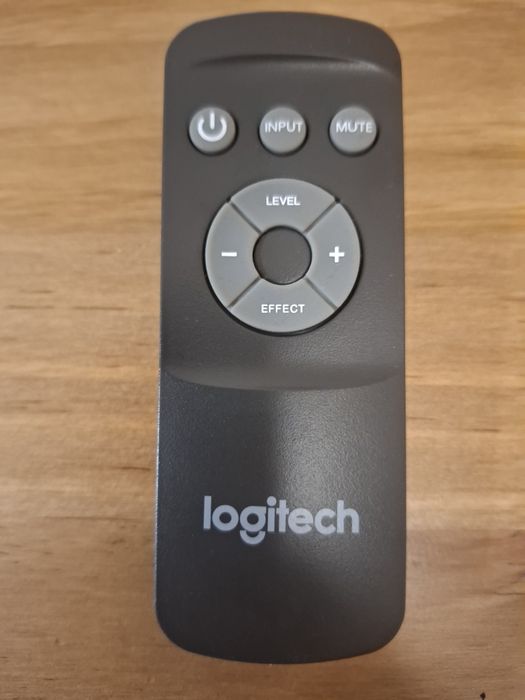 Głośniki Logitech Z906, na gwarancji, z pilotem, system 5.1, 1000W,THX
