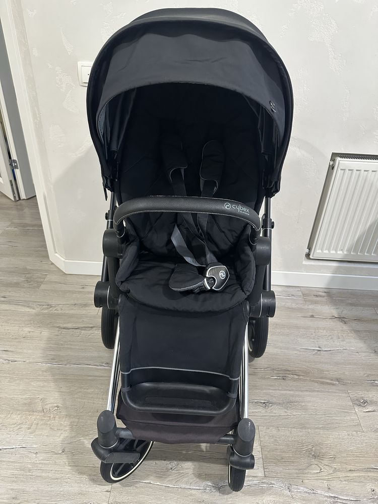 Cybex Priam  Lux 3,0 Deep black Chrome 2020 року