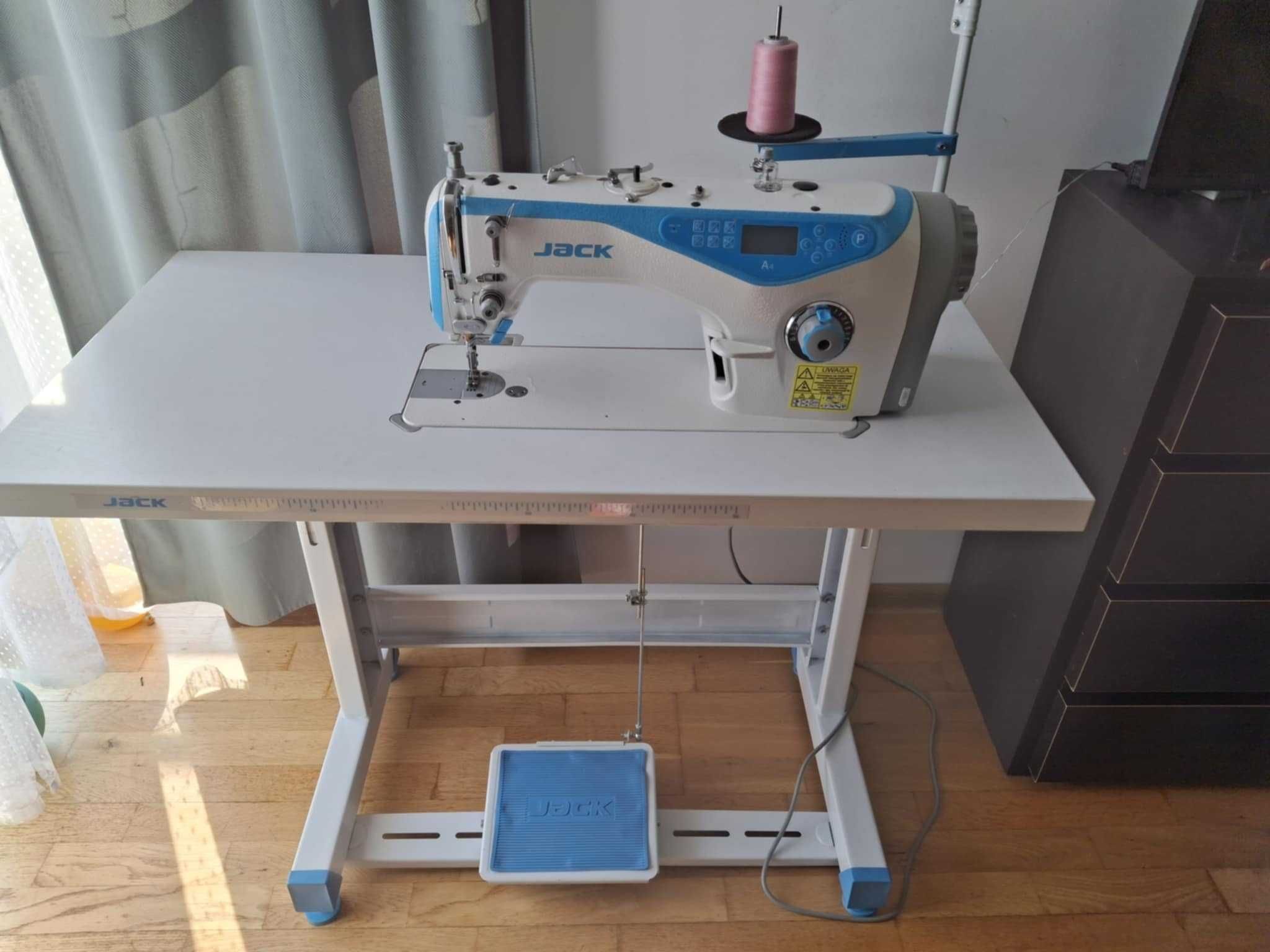 Maszyna do szycia JACK A4