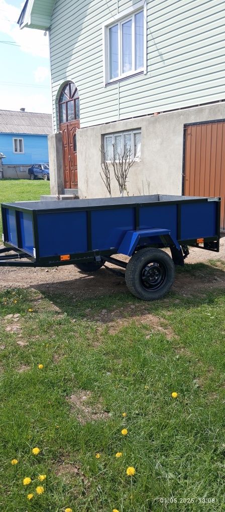 Продам прицеп новий