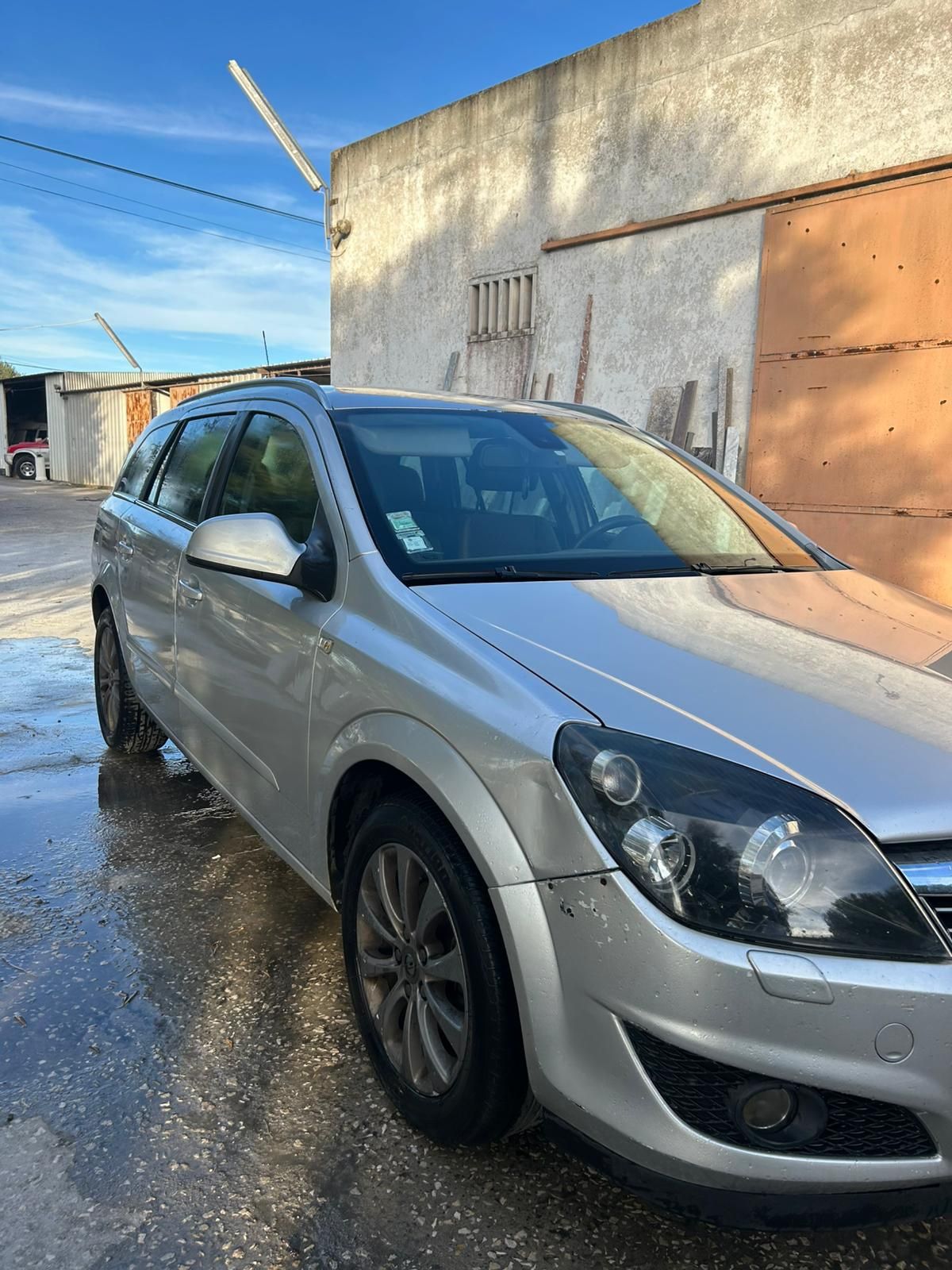 Opel Astra Caravan