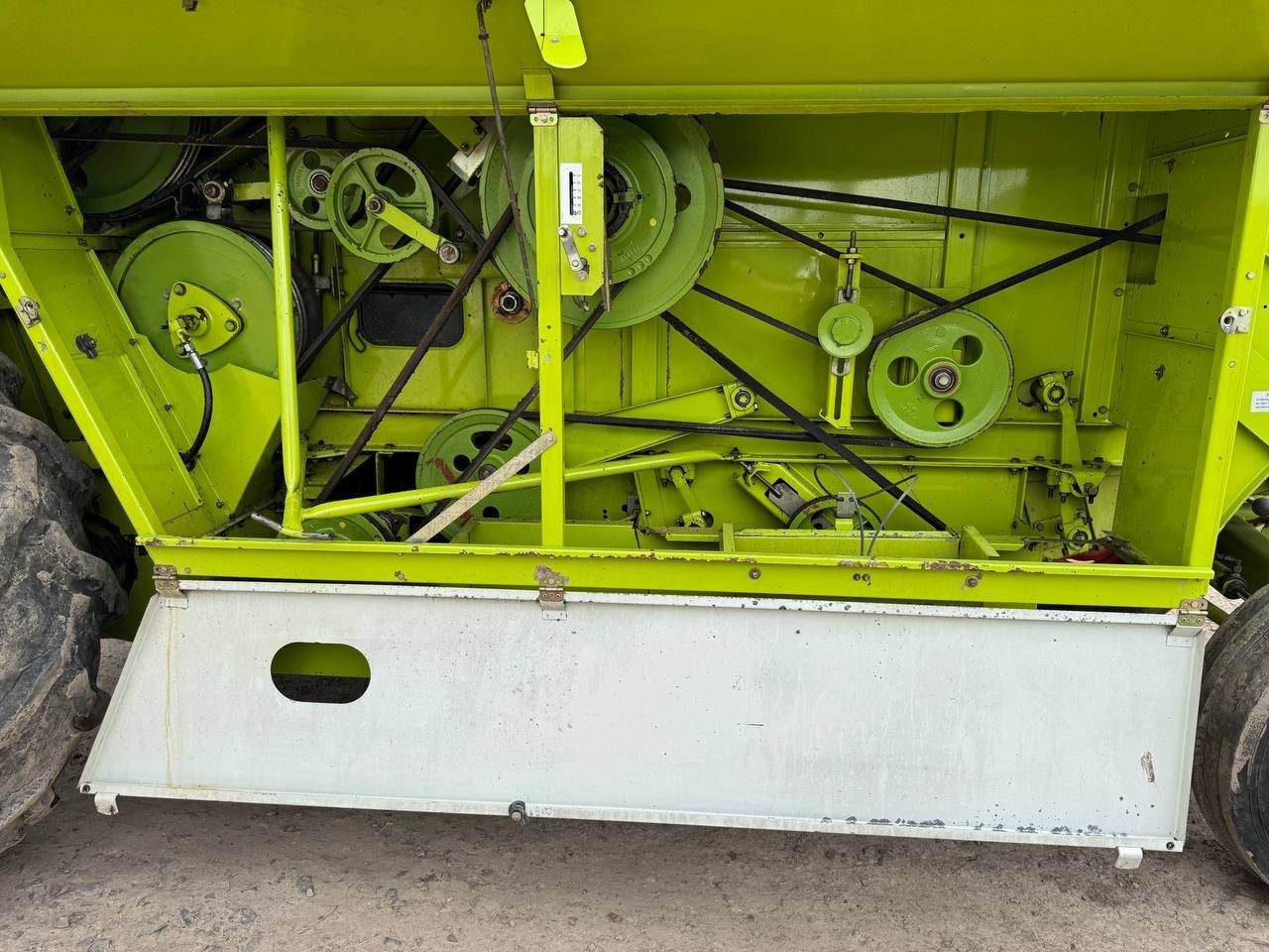 Комбайн свіжопригнаний Claas Dominator 58