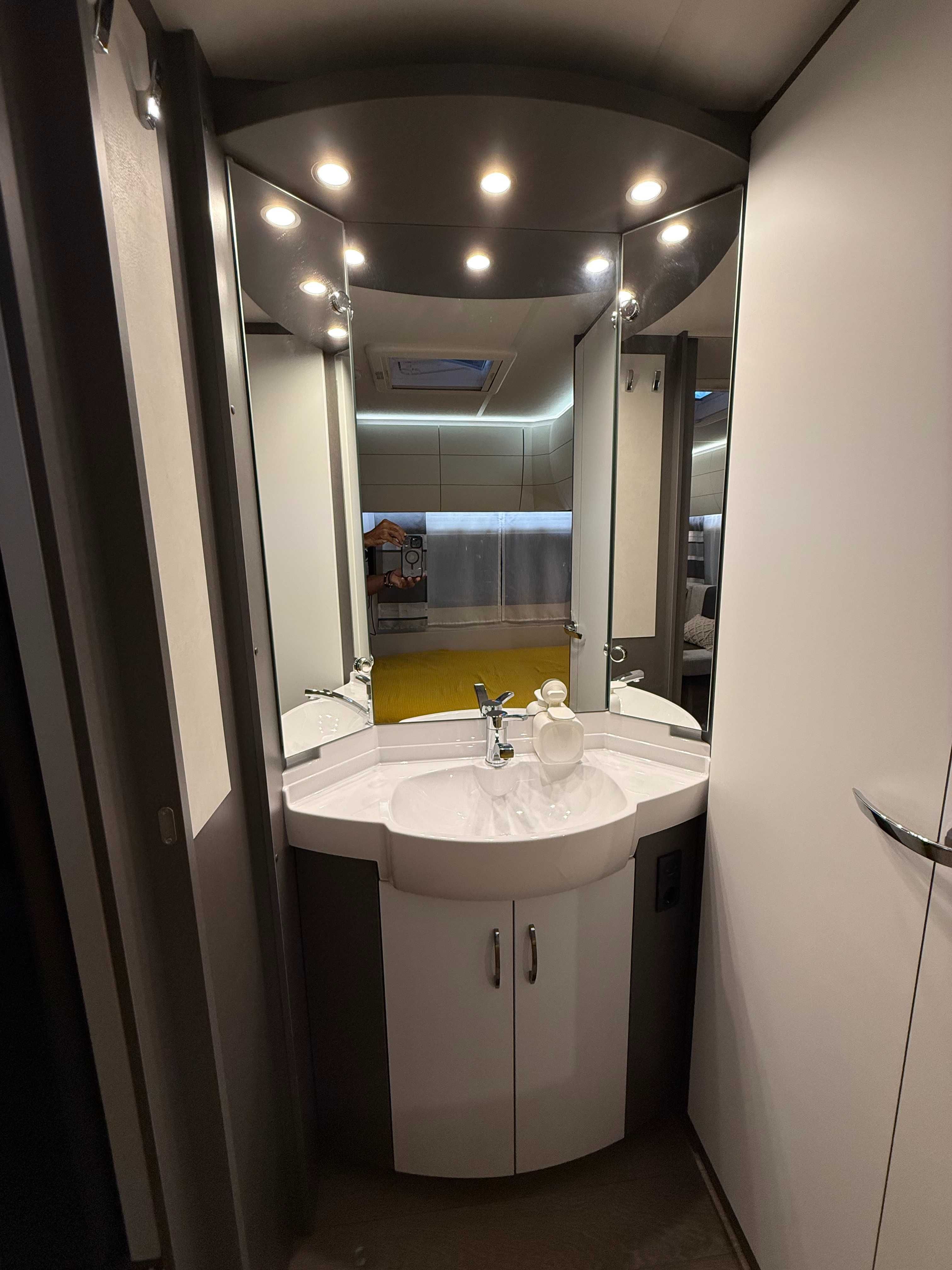 Caravana Hobby 460 UFe De Luxe 2024