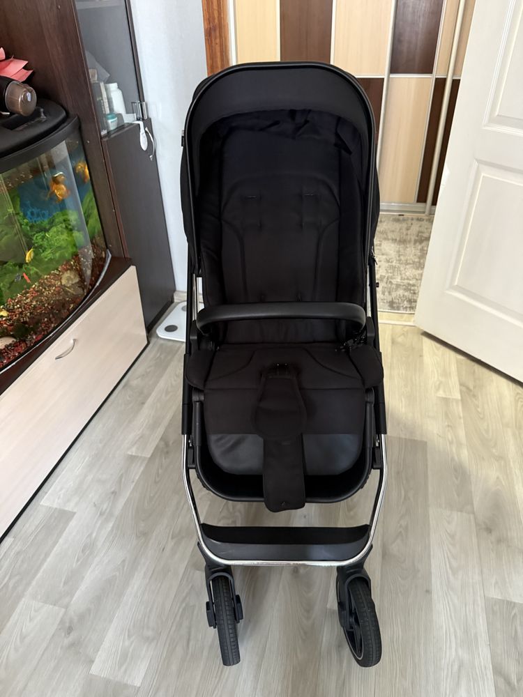 Коляска Carrello Avrora 3 в 1