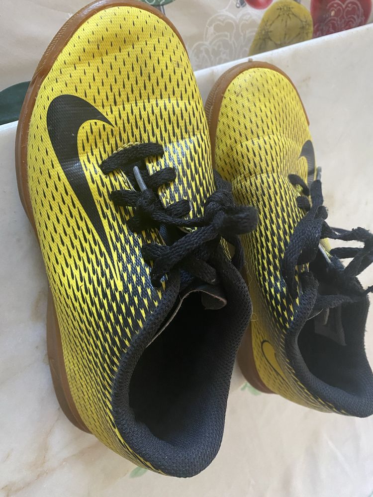Chuteiras novas nike