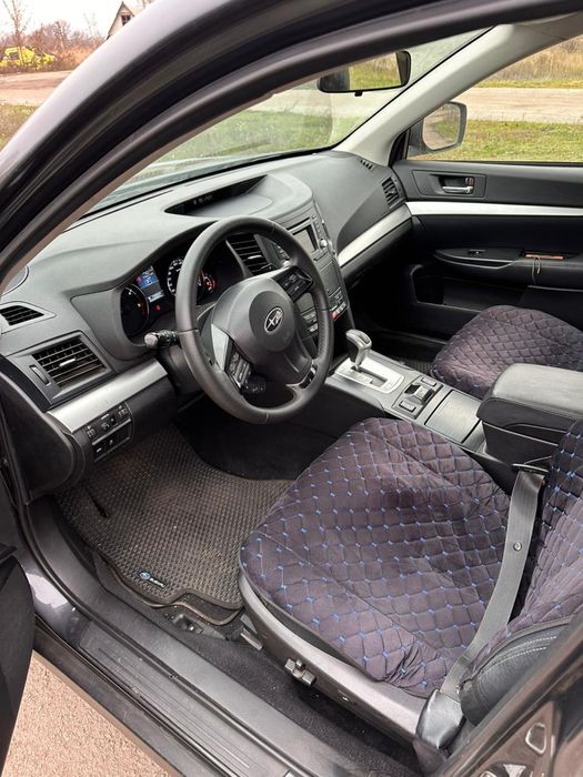 Субару аутбек 2013