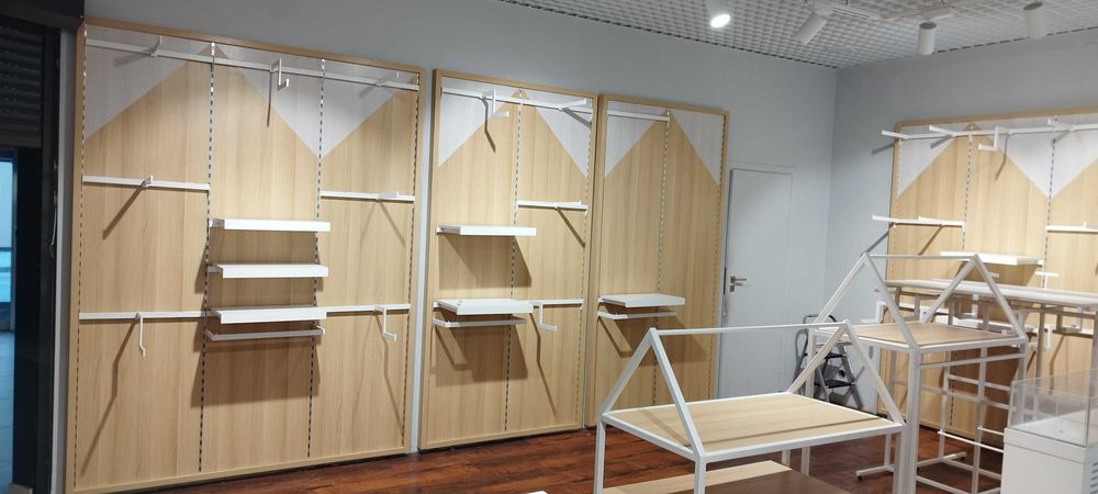 Meble po sklepie 5-10-15