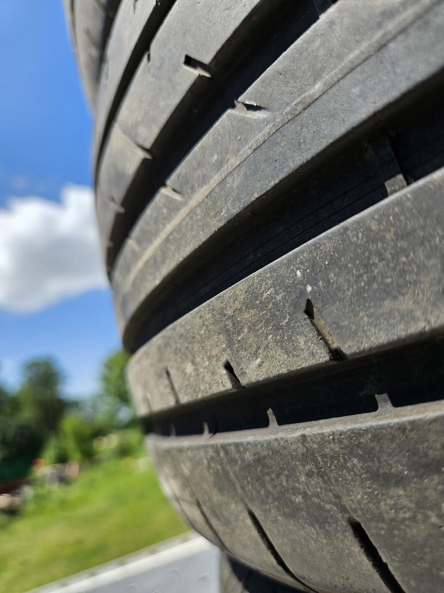 Opony Letnie / Lato / 225/45 R17 / Super stan