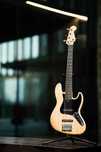 Lampart Custom Jazz Bass V ASH
