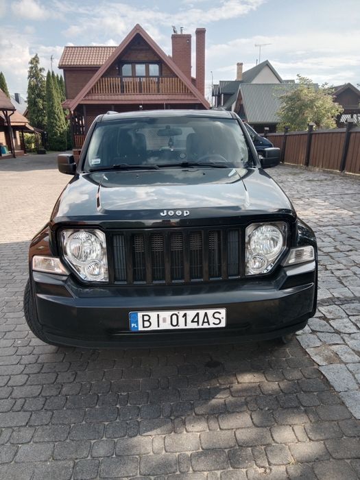 Jeep Liberty 3.7+gaz Stag