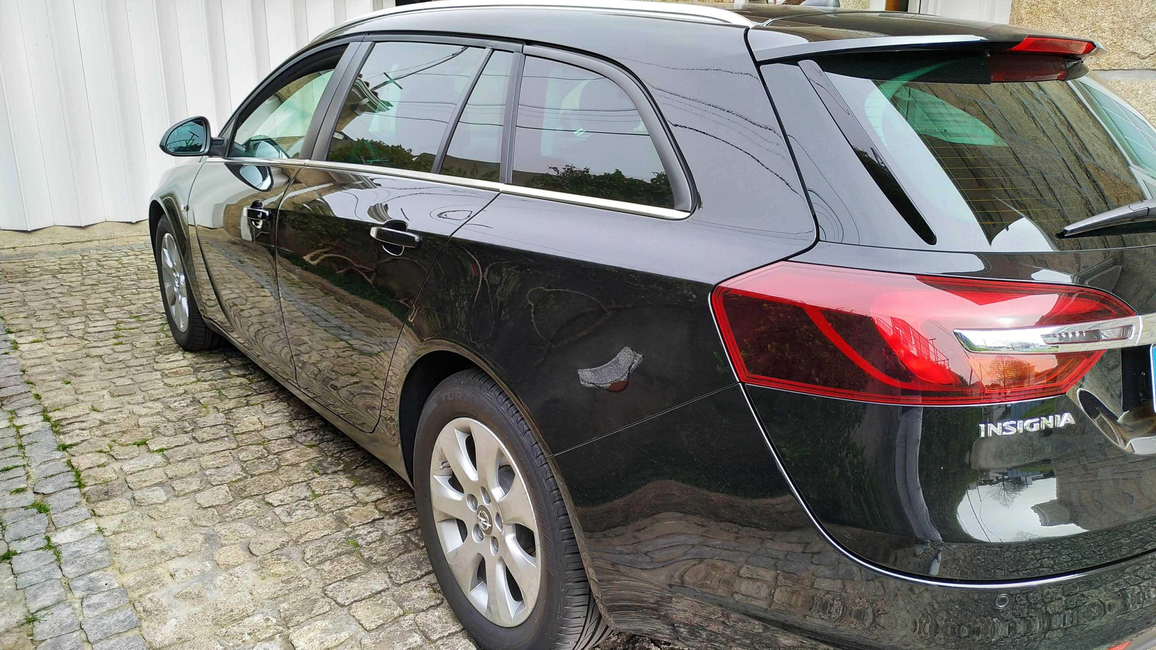 Carrinha Opel Insignia como nova