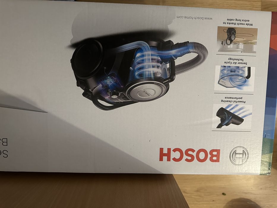 Пилосос без мішка Bosch