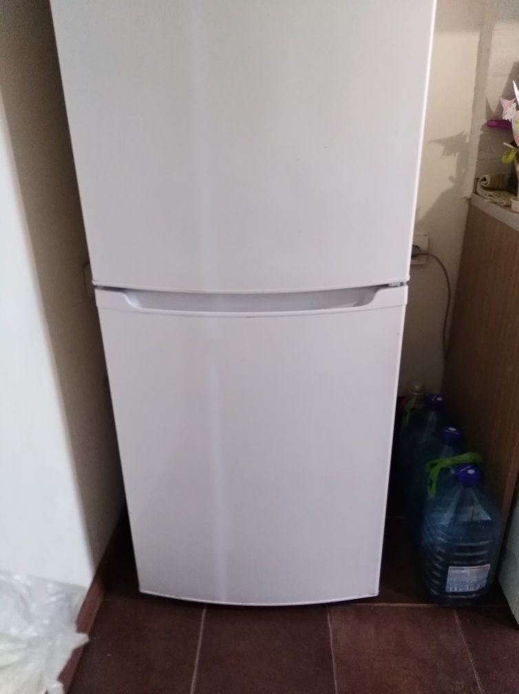 Холодильник вирпул белого цвета