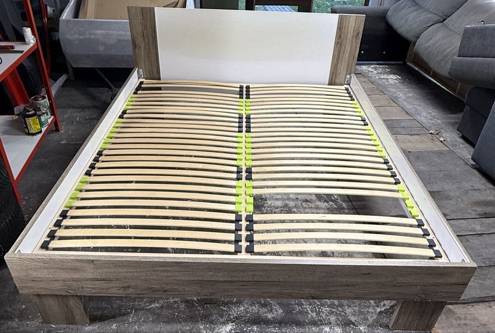 Łóżko 160 x 200 cm / Transport