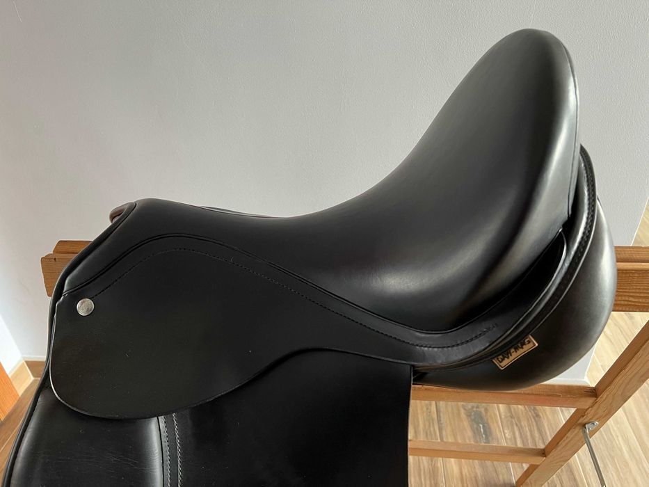 Siodło ujeżdżeniowe DOMINUS - DAW-MAG wersja Exclusive
