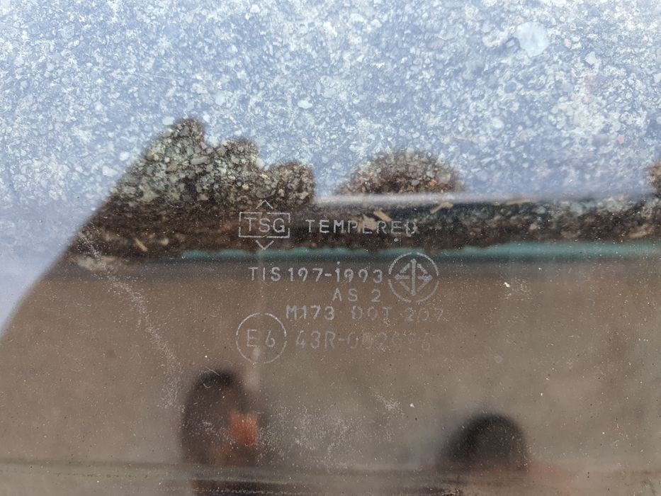 2 Vidros portas Trás mitsubishi L200 K74