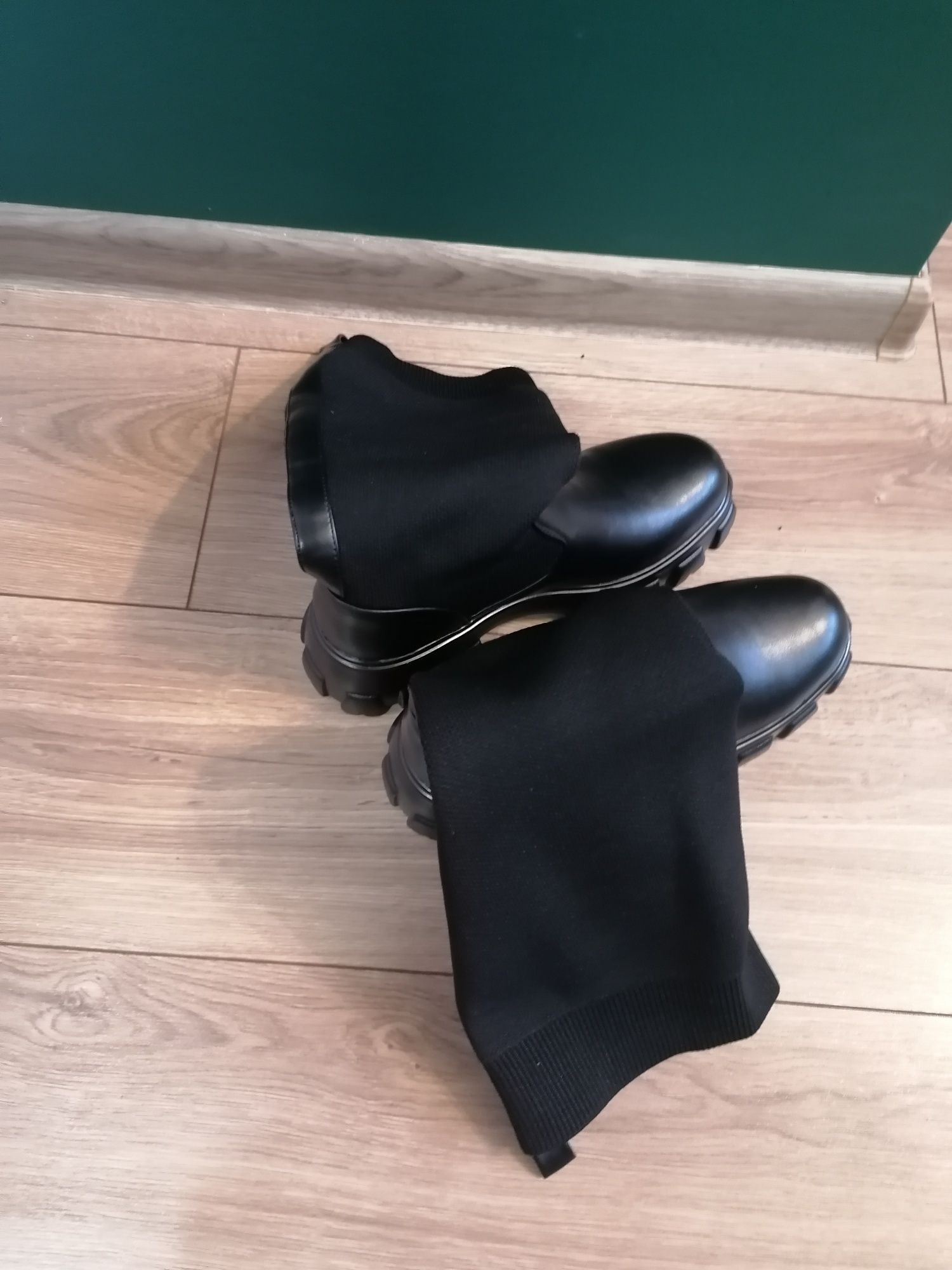 Nowe kozaki skarpety 38