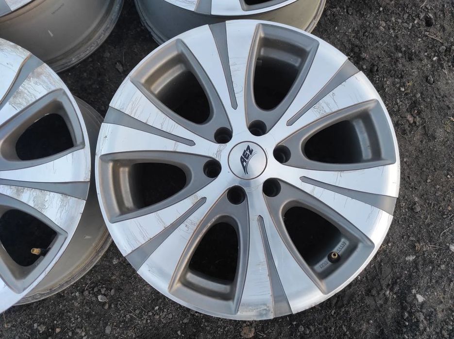 AEZ 17 cali 6x114,3 et30 nissan renault super wzór