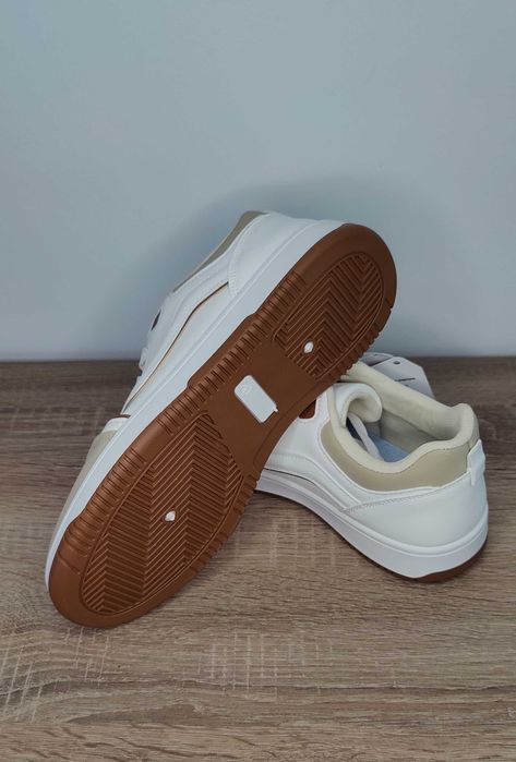 Sapatilhas casuais marca berg brancas (42)